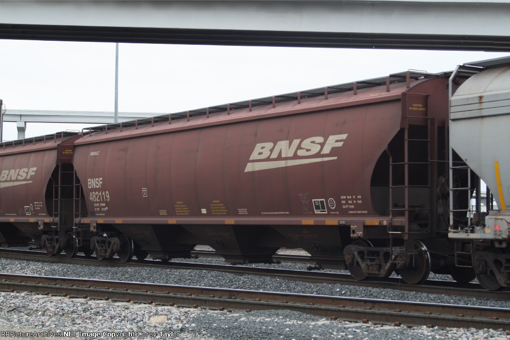 BNSF 482119